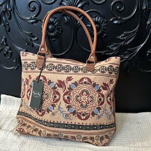 NWT Myra bag